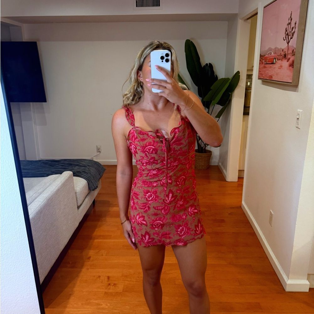 Red Floral Lace Trim Mini Dress – Size S